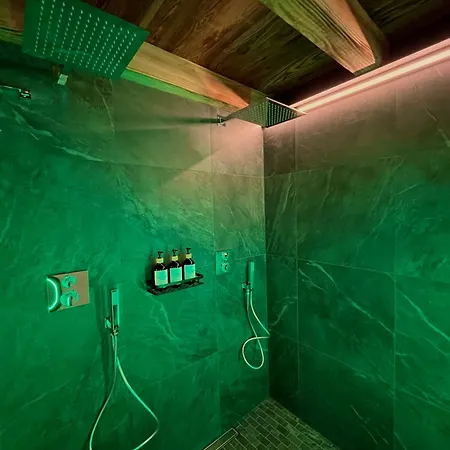 La Famille D'evian Affittacamere 3*