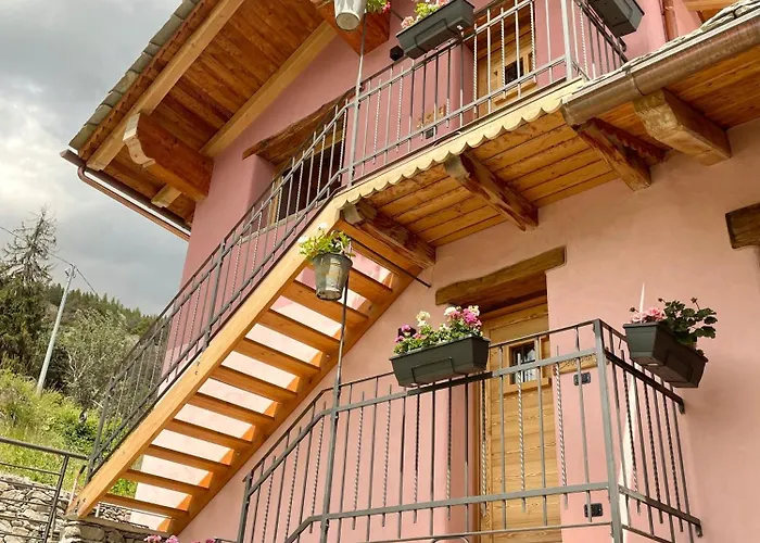 בית הארחה La Famille D'evian וילנב