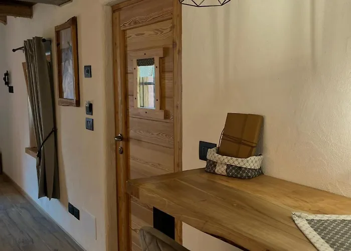 La Famille D'evian 3*